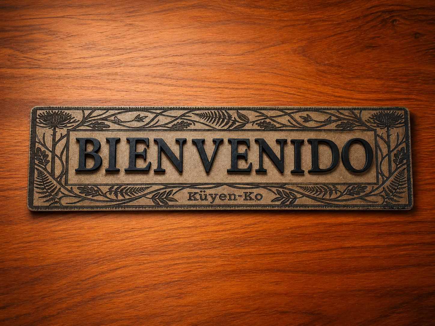 Letrero MDF bienvenido cortado a láser SurLab Pucón